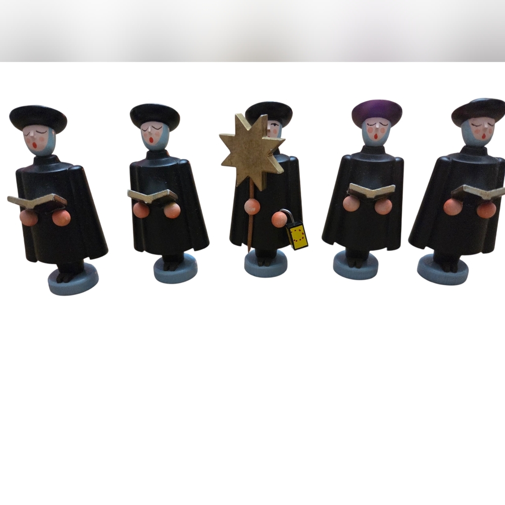 Vintage Erzgebirge German Miniature Choir Members Holzkunst Mit Herz 5 Pc Set